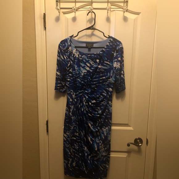 ✨✨REDUCED✨✨Connected Appeal Ladies Dress✨✨ - Picture 2 of 8